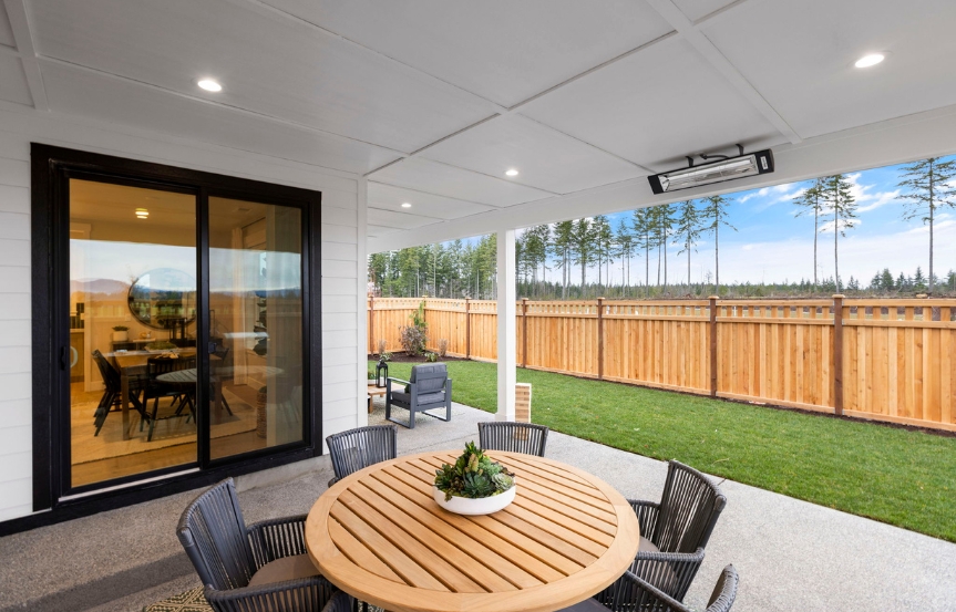 Holt-2618-back-patio-view