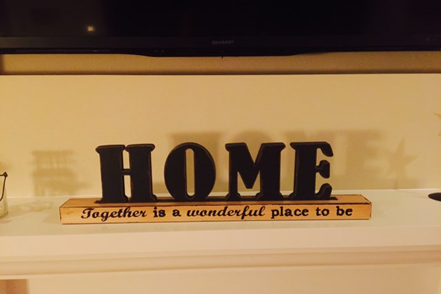Home plaque R_24XwVmZ41Ggia33_image.jpg