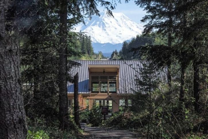 Breathtaking view of Mount Rainier behind Tehaleh's the Post information center.