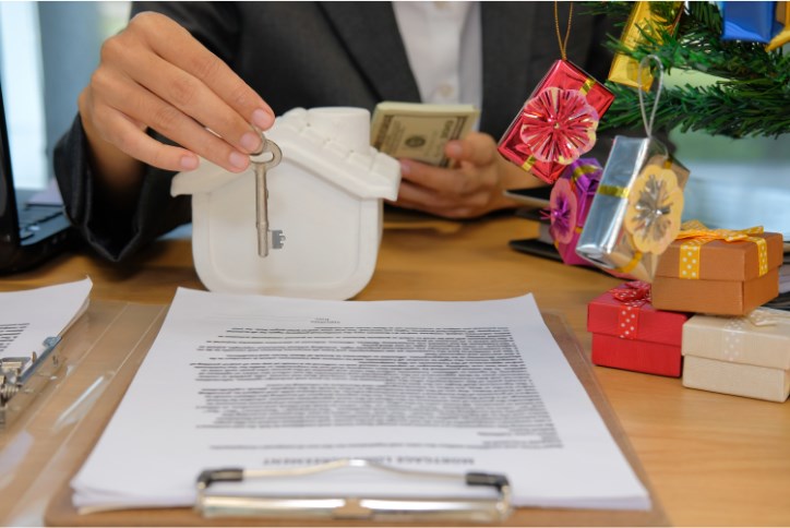 Closing documents on a home