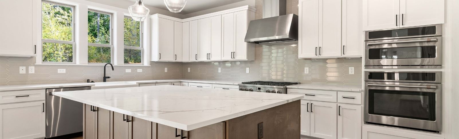 brookstone-model-home-kitchen-tehaleh.jpg