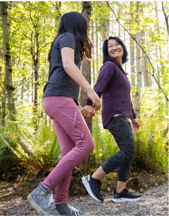 Tehaleh community residents hiking along the trails in Bonney Lake, WA