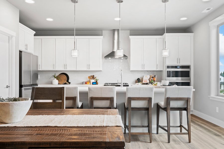 13 (1) Mikayla Collier